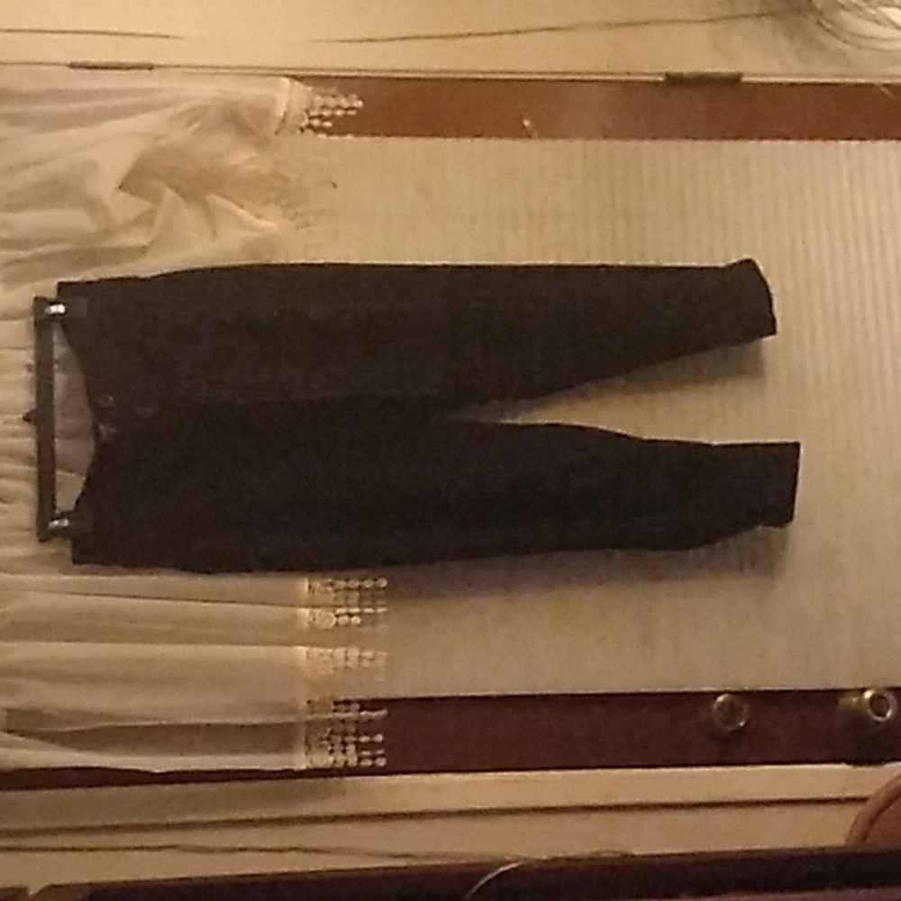 Thorn by Nancy Rose women designer dress pants size 4